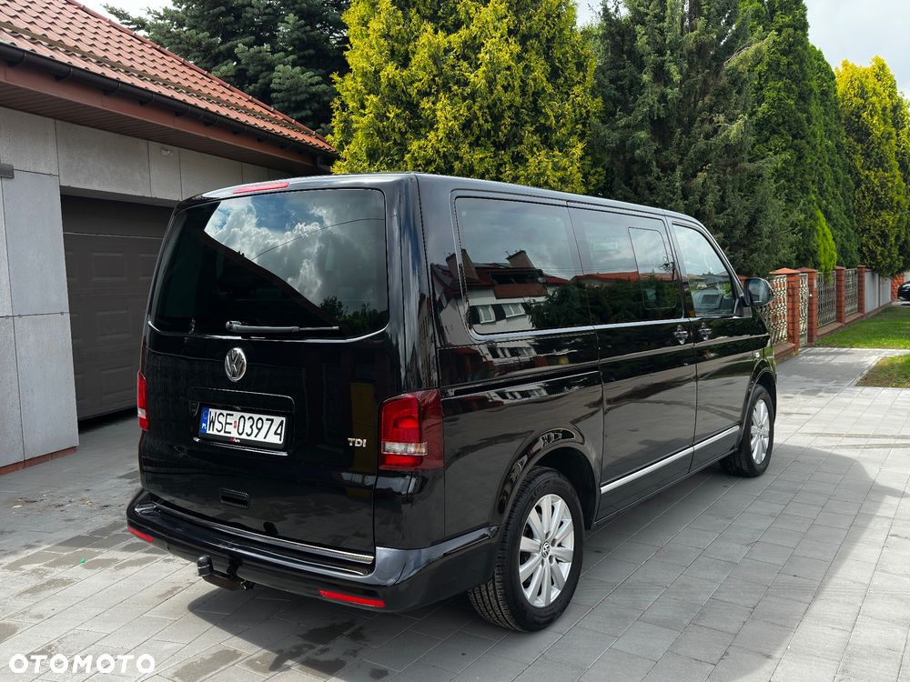 Volkswagen Multivan - 10