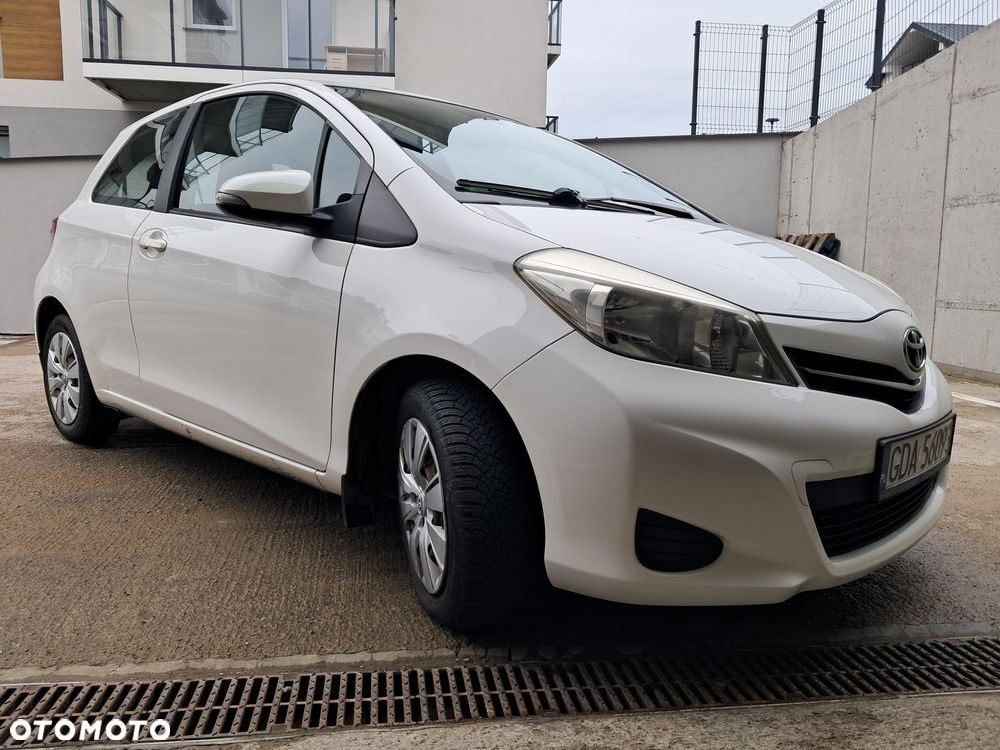 Toyota Yaris - 2