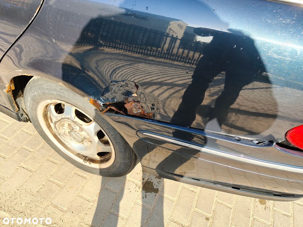 Mercedes-Benz Klasa E 320 CDI T Avantgarde - 9