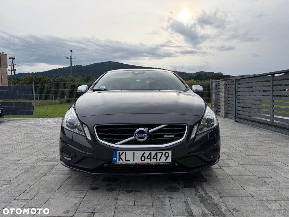 Volvo S60 D3 R-Design - 6