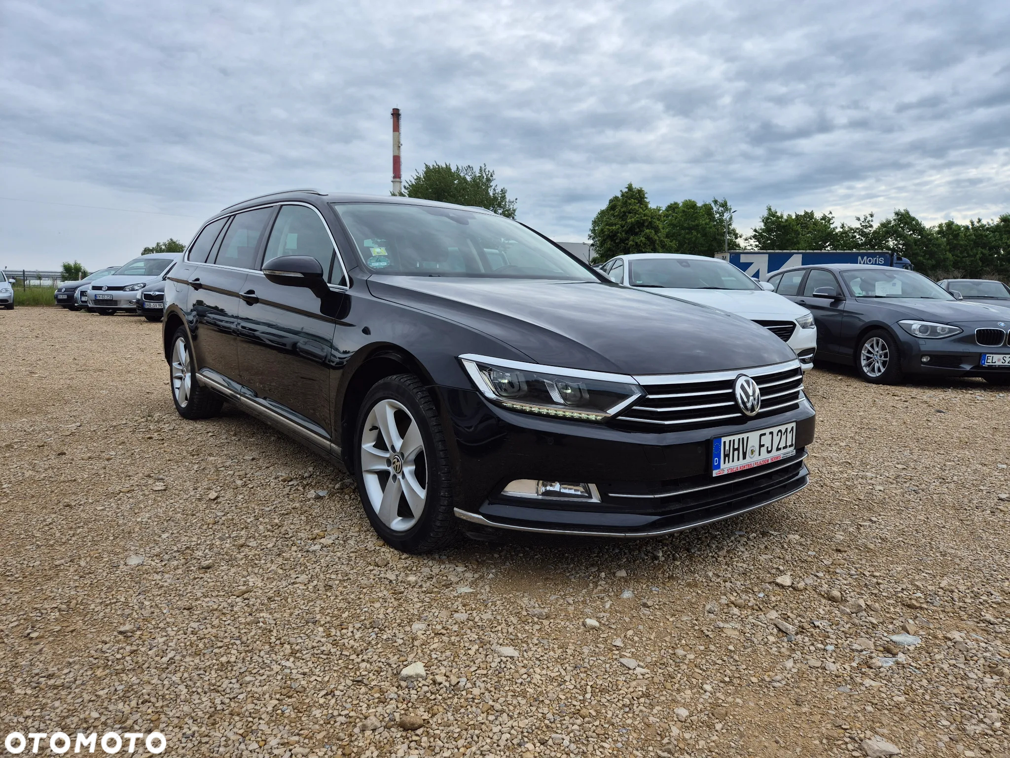 Volkswagen Passat Variant 2.0 TDI SCR DSG Comfortline - 2