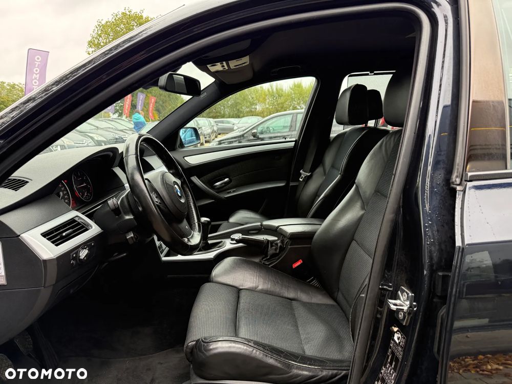 BMW Seria 5 520d Touring Edition Sport - 27
