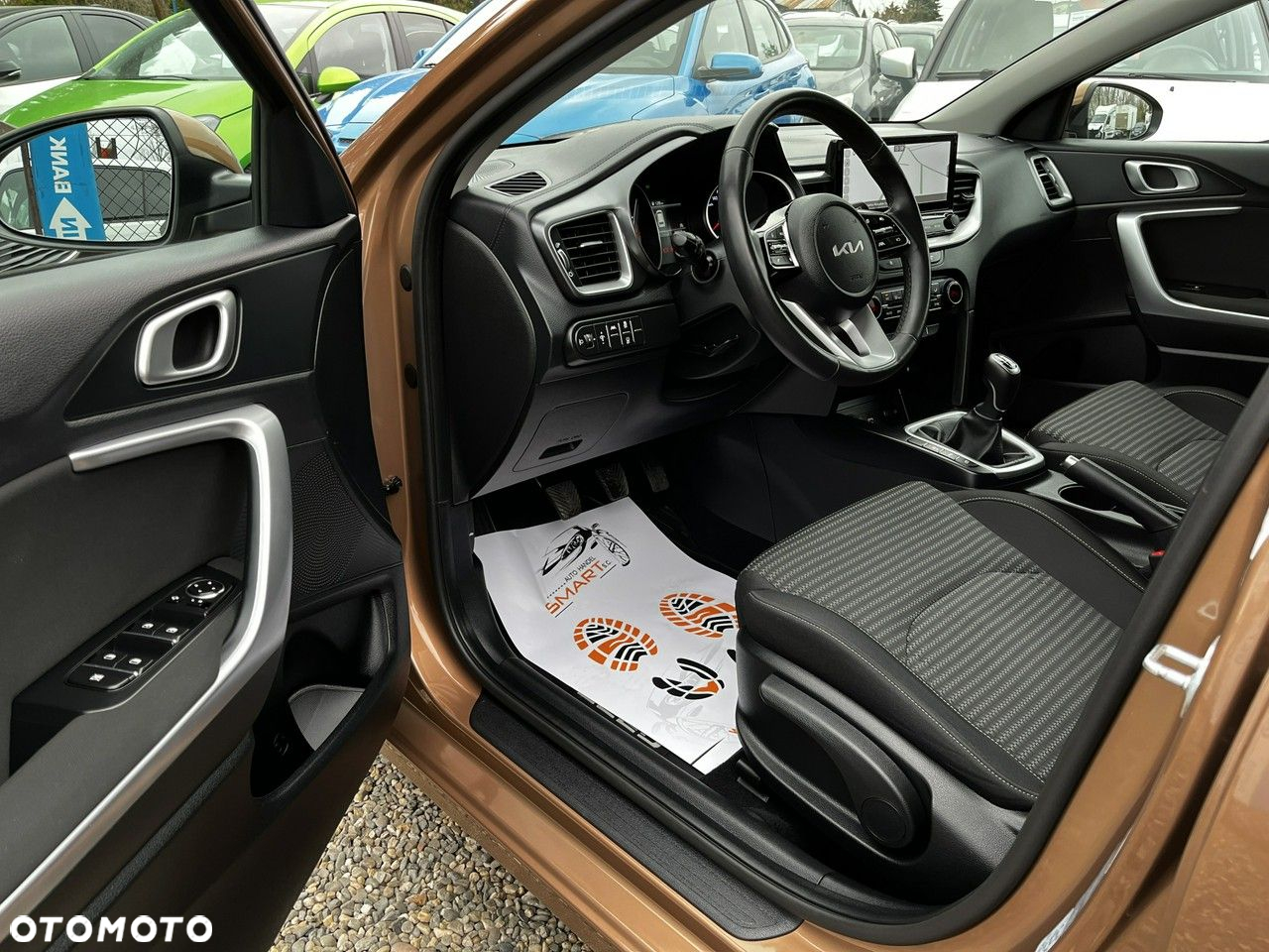 Kia Ceed 1.5 T-GDI Business Line Plus - 8