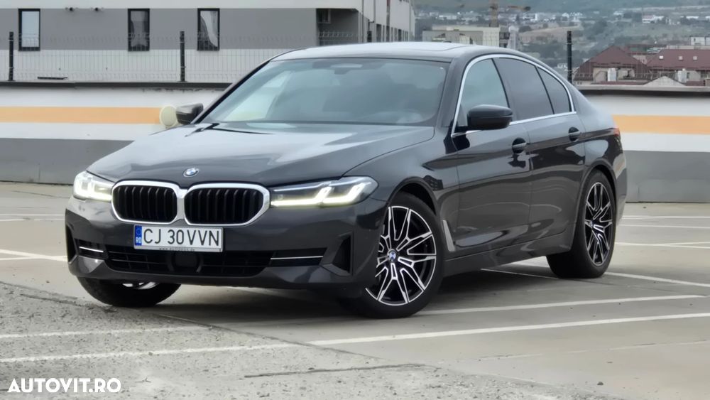 BMW Seria 5 520d AT MHEV - 36