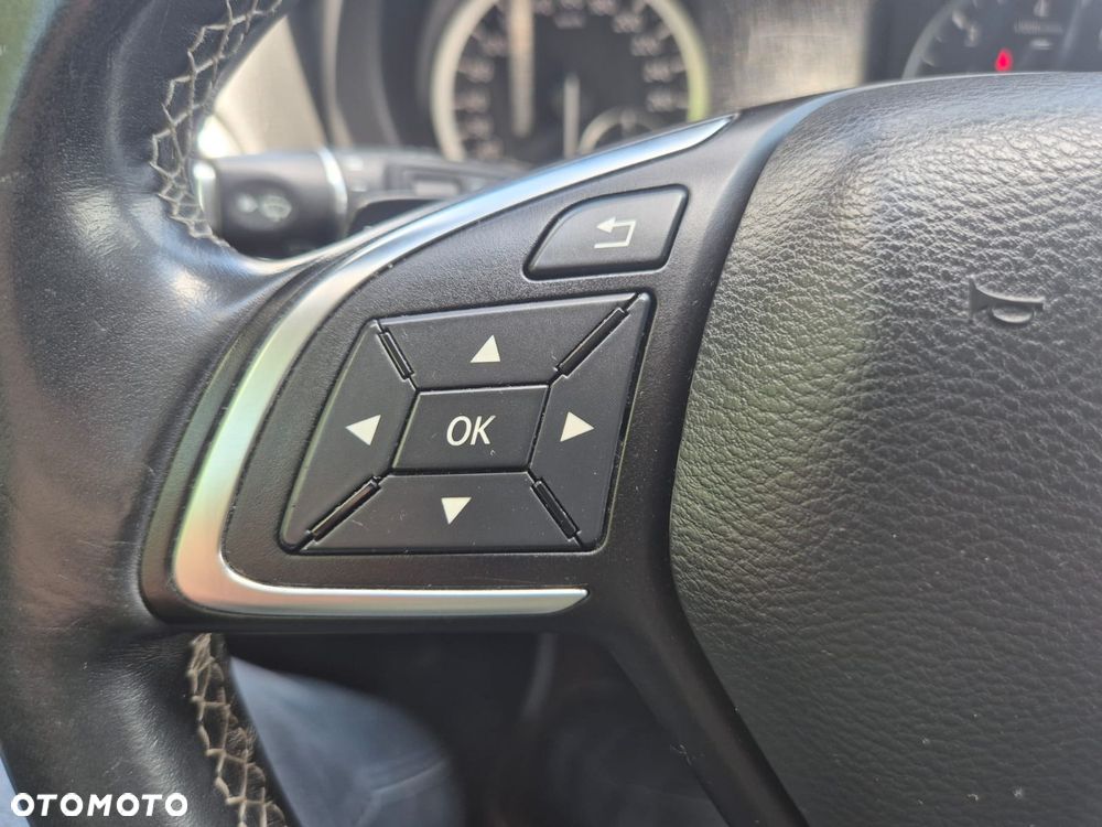 Infiniti Q30 1.5d DCT Premium - 23