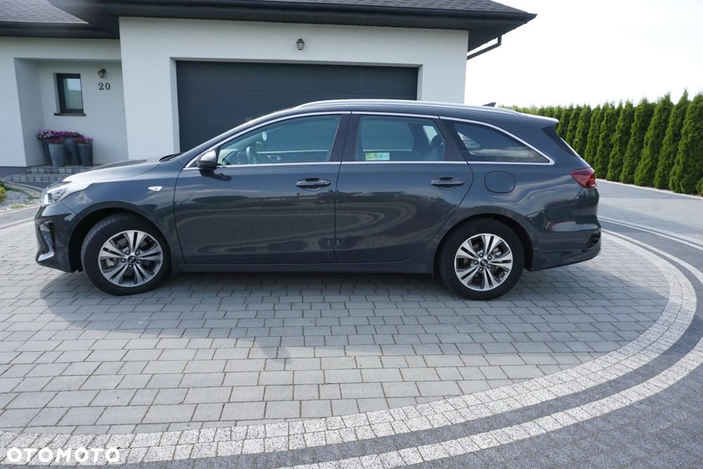 Kia Ceed 1.6 CRDi mHEV L Business Line DCT - 6