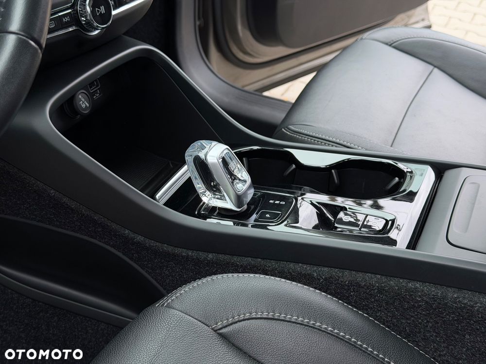 Volvo XC 40 D3 Inscription - 26
