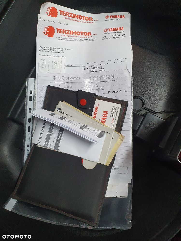 Yamaha FJR - 32