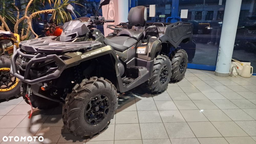 Can-Am Outlander Max - 12