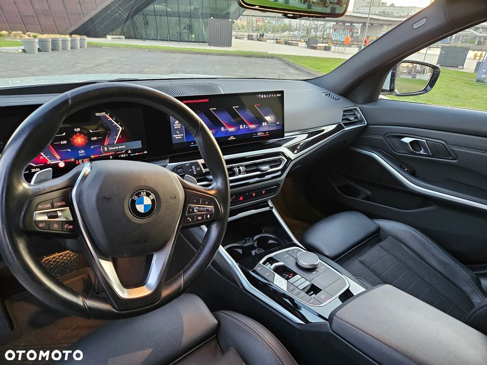 BMW Seria 3 320d Sport Line Shadow - 19