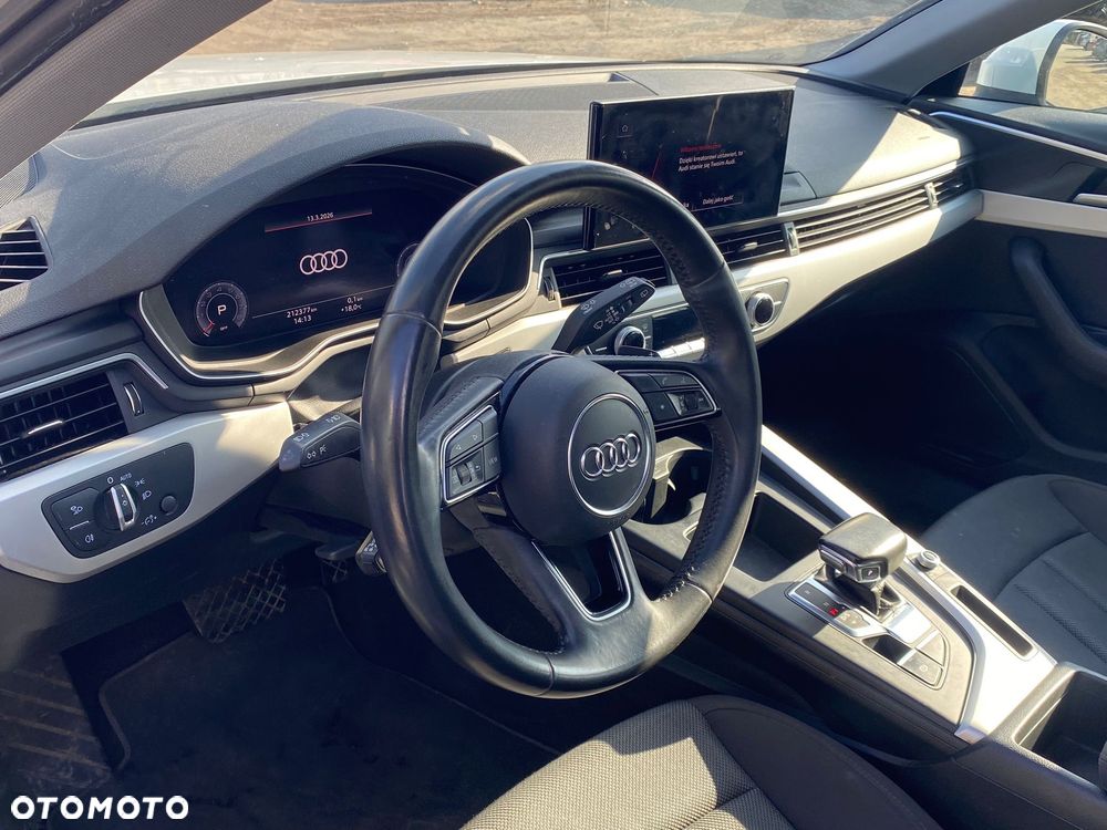 Audi A4 Avant 35 TFSI Sport S tronic - 17