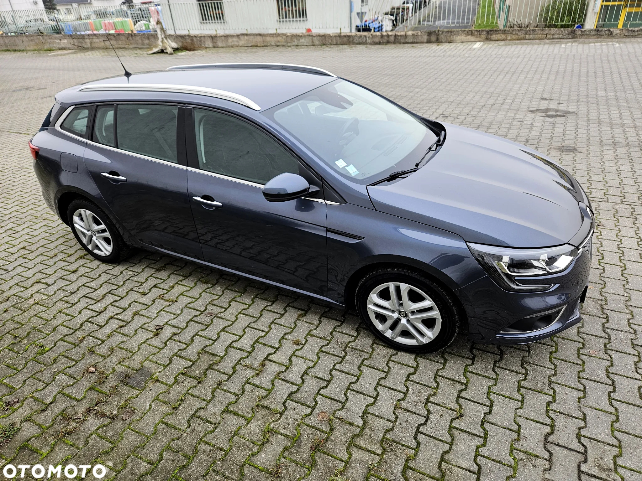Renault Megane 1.5 dCi Energy Bose EU6 - 6