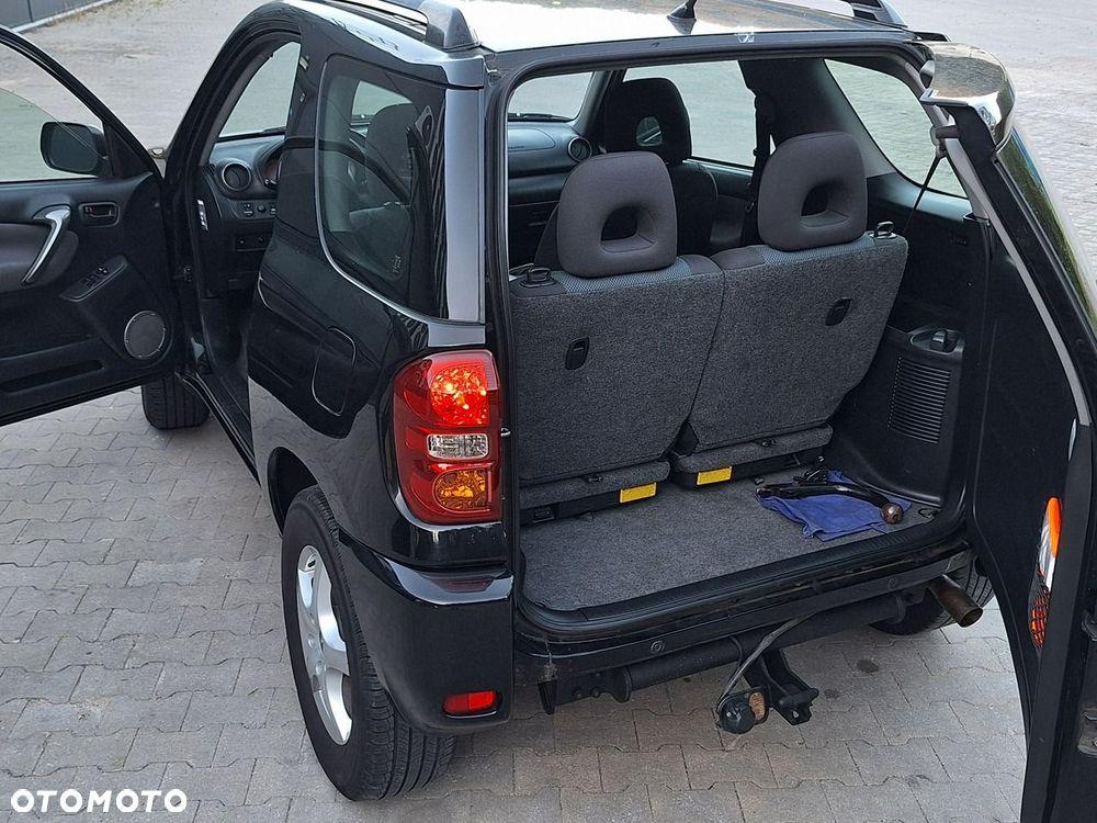 Toyota RAV4 - 14