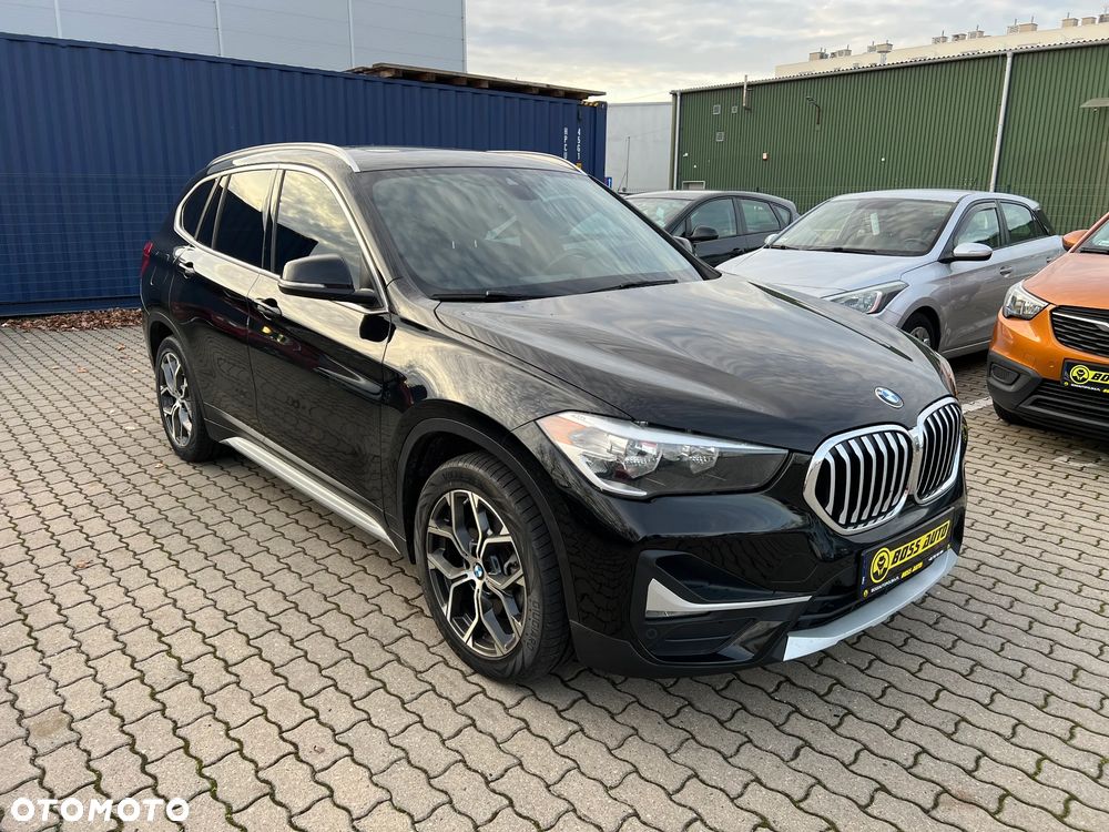 BMW X1 xDrive25i GPF Advantage - 3