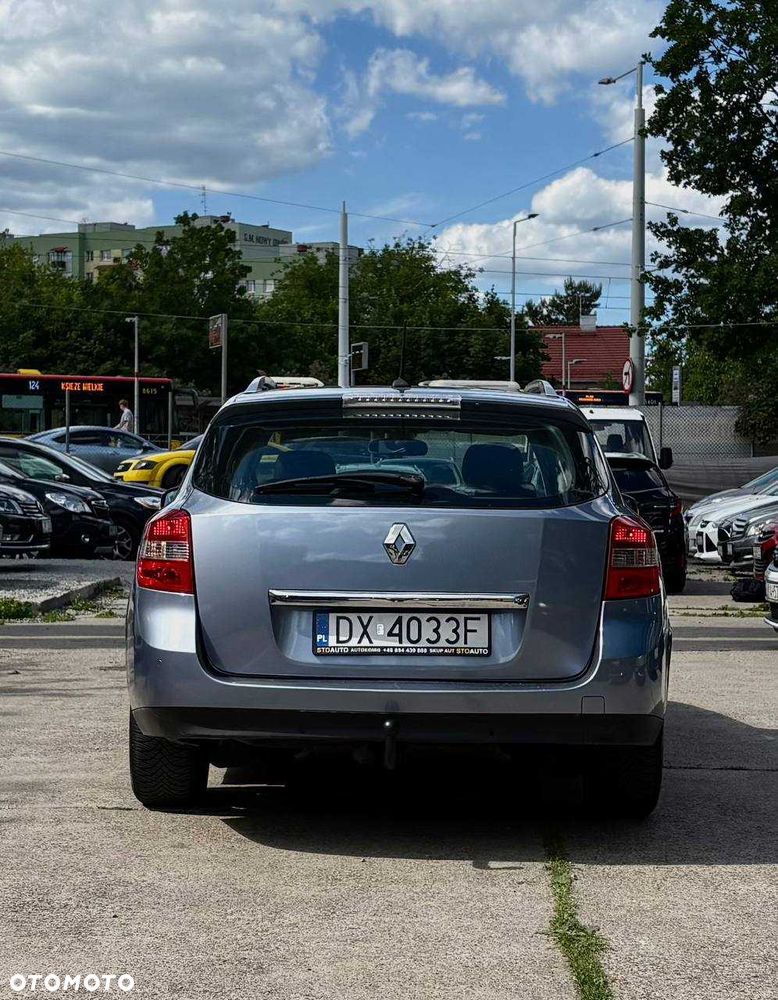 Renault Laguna - 3