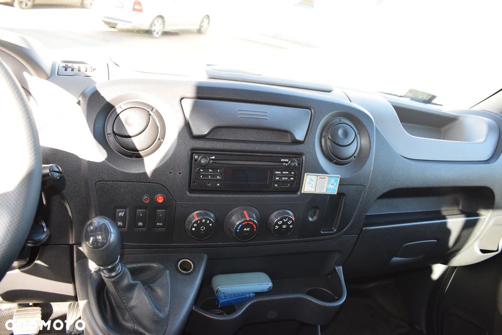 Renault Master - 13