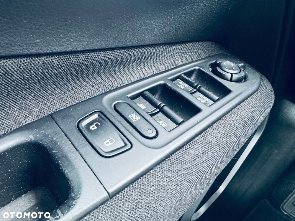 Jeep Renegade - 13