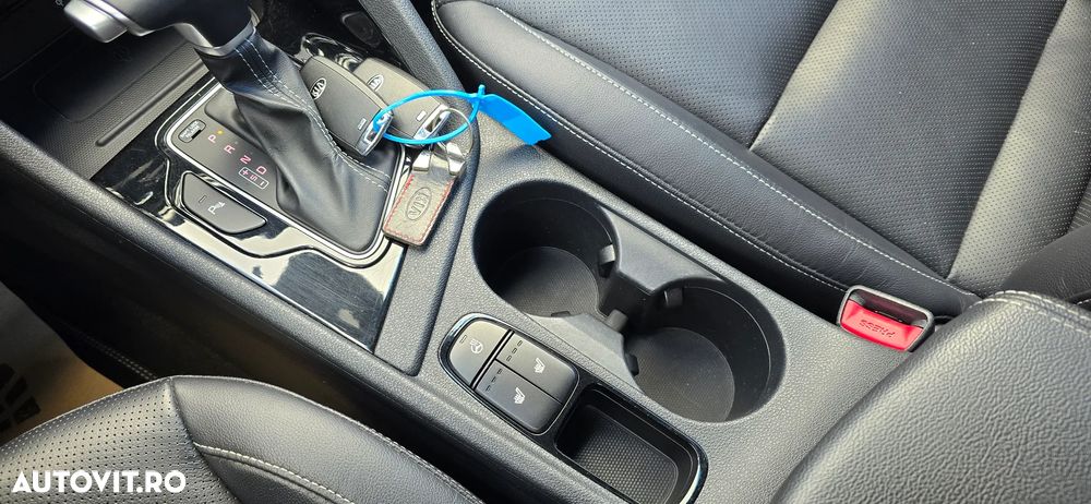 Kia Niro 1.6 GDI HEV 2WD OPF Aut. Spirit - 14