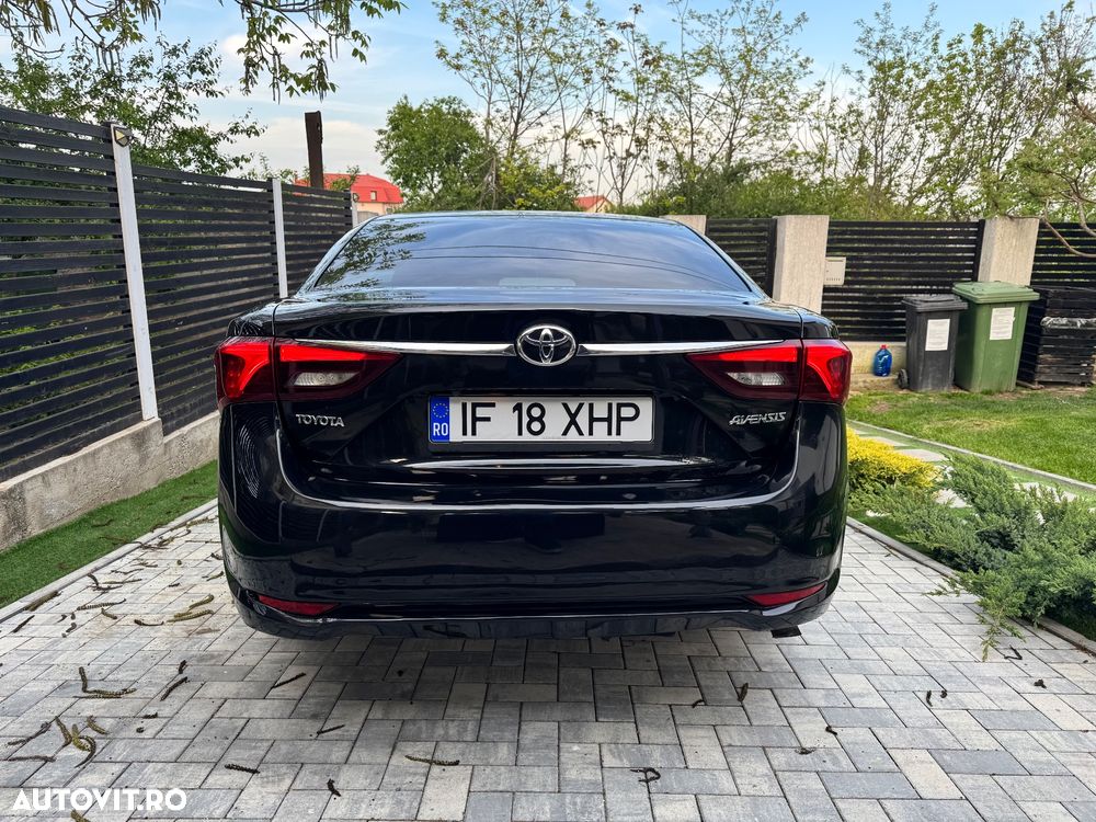 Toyota Avensis - 9
