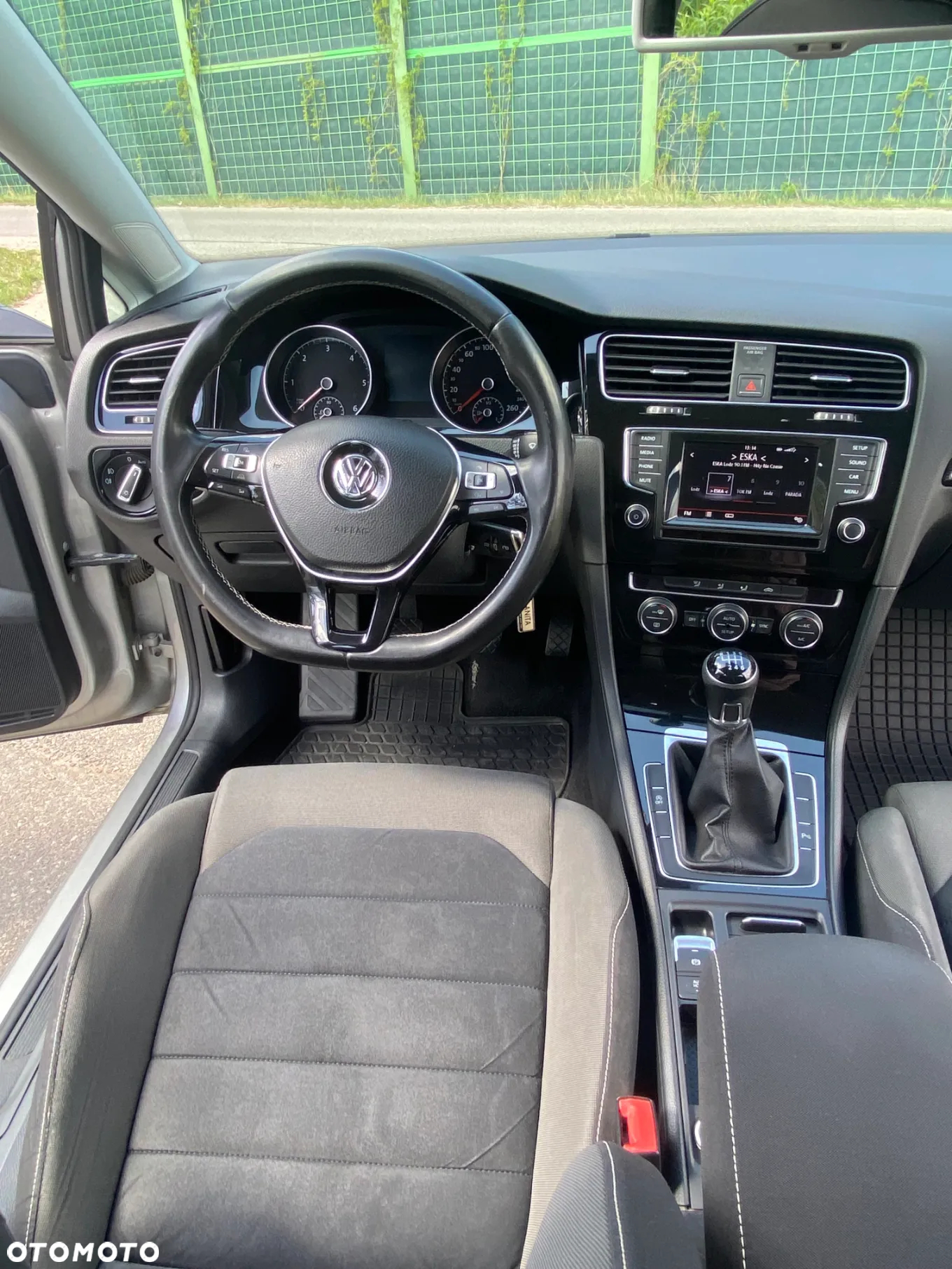Volkswagen Golf - 14