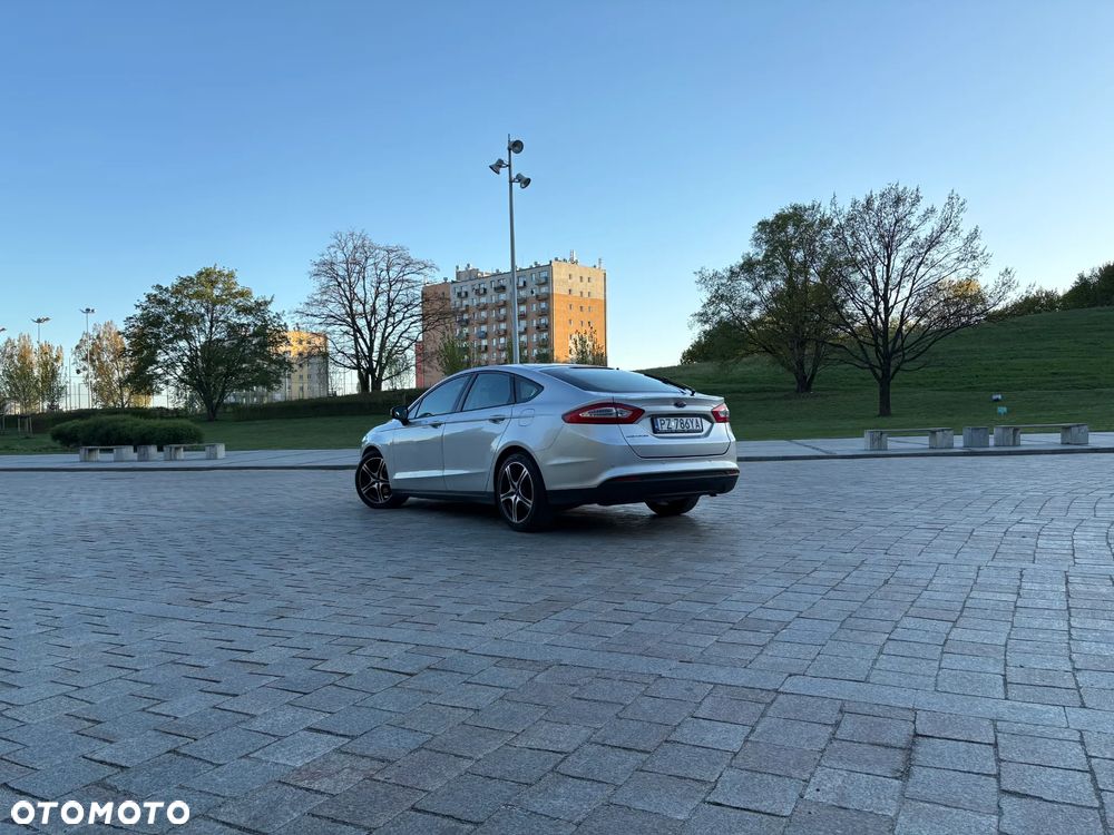Ford Mondeo 2.0 TDCi Silver X (Amb Plus) - 6