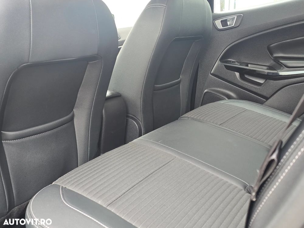 Ford EcoSport 1.0 EcoBoost Titanium - 17