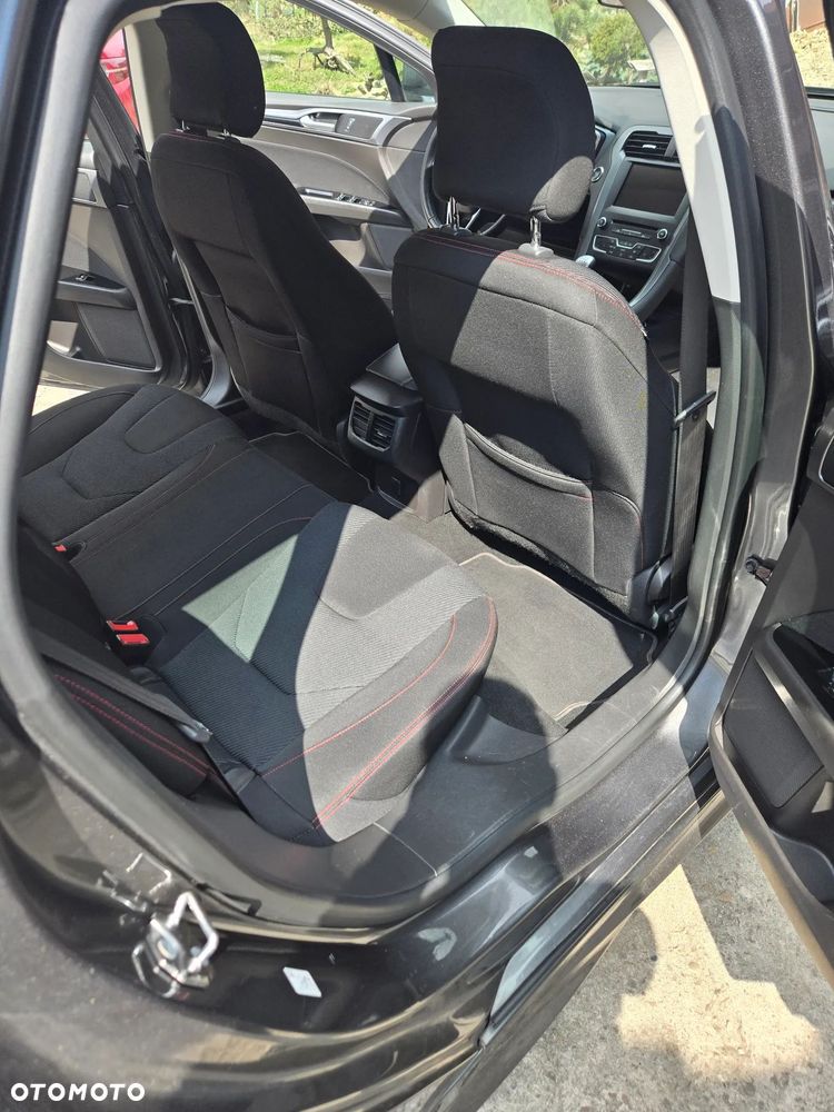 Ford Mondeo 1.5 EcoBoost ST-Line - 11