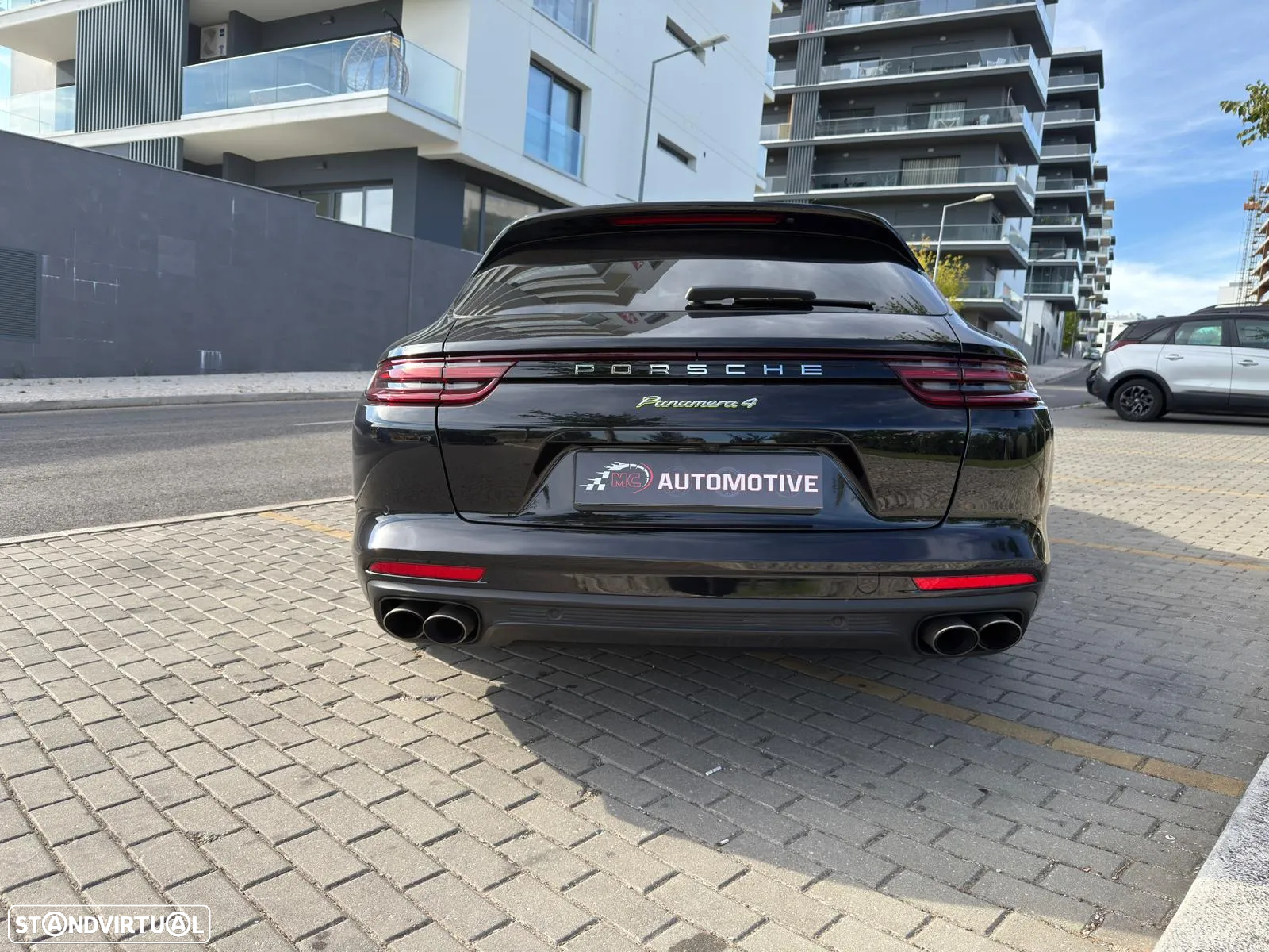 Porsche Panamera Sport Turismo 4 E-Hybrid - 6