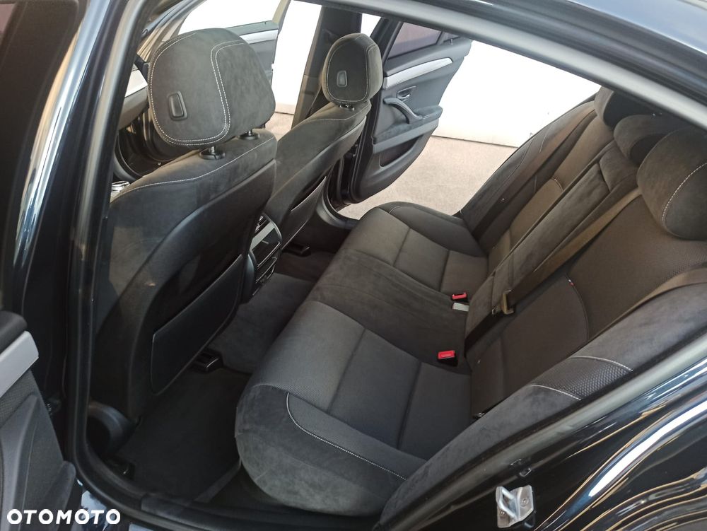 BMW Seria 5 520d Efficient Dynamics Edition - 10