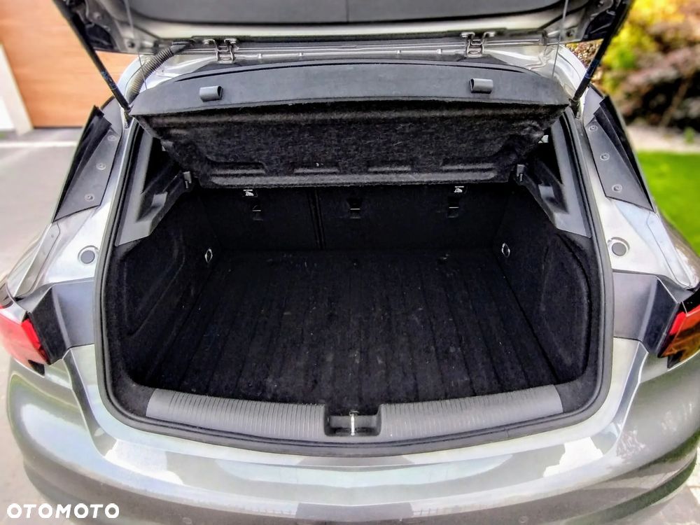 Opel Astra 1.2 T GS Line S&S - 20