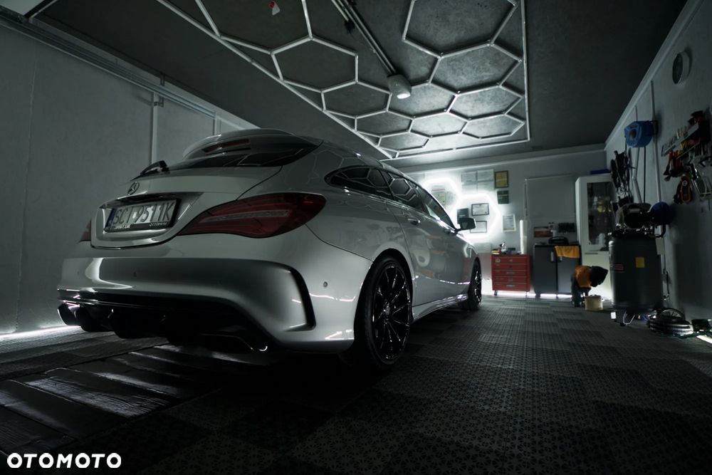Mercedes-Benz CLA 250 4Matic 7G-DCT Sport - 12