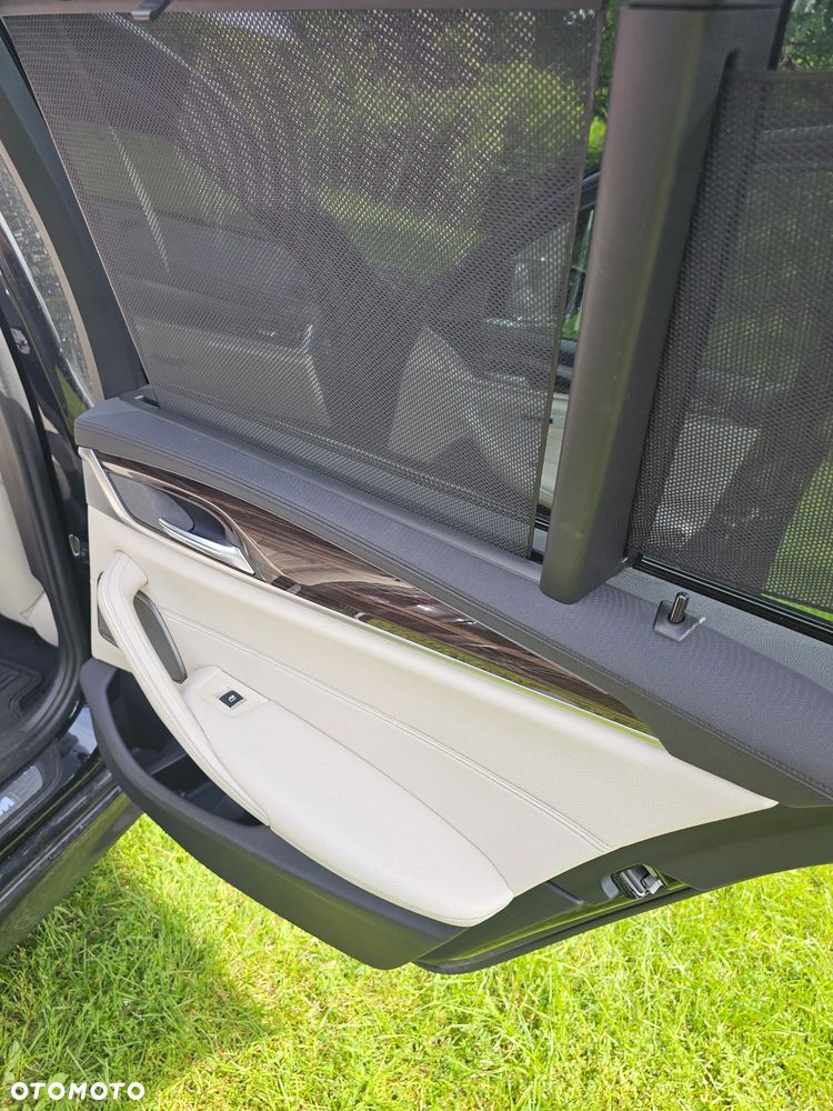 BMW Seria 5 540i xDrive M Sport sport - 30