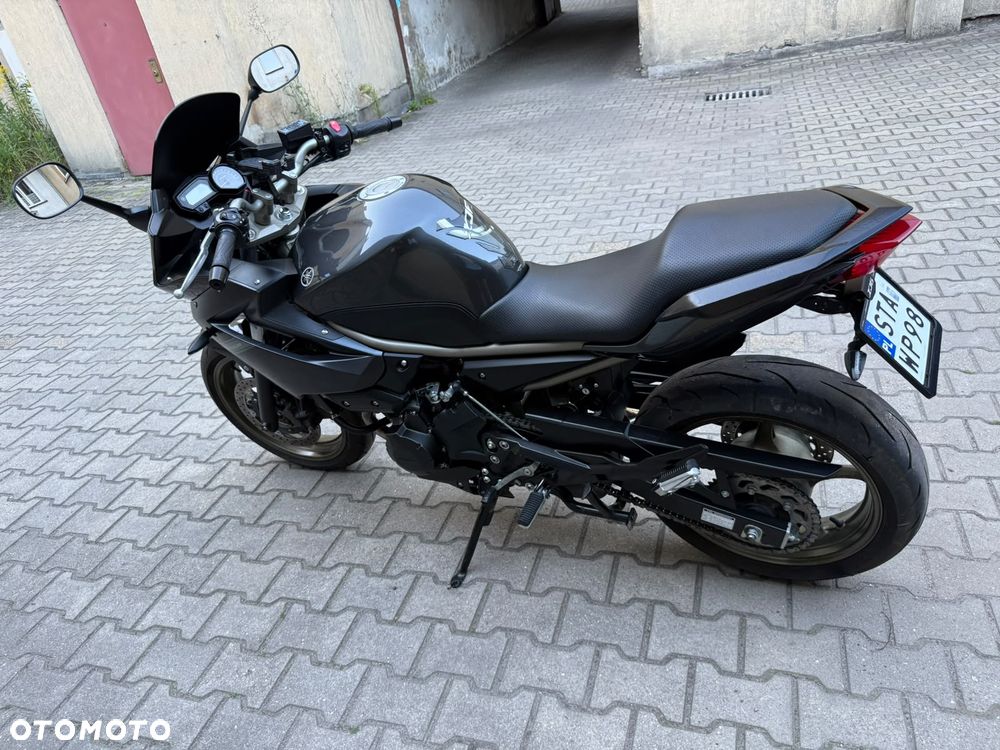 Yamaha XJ - 4