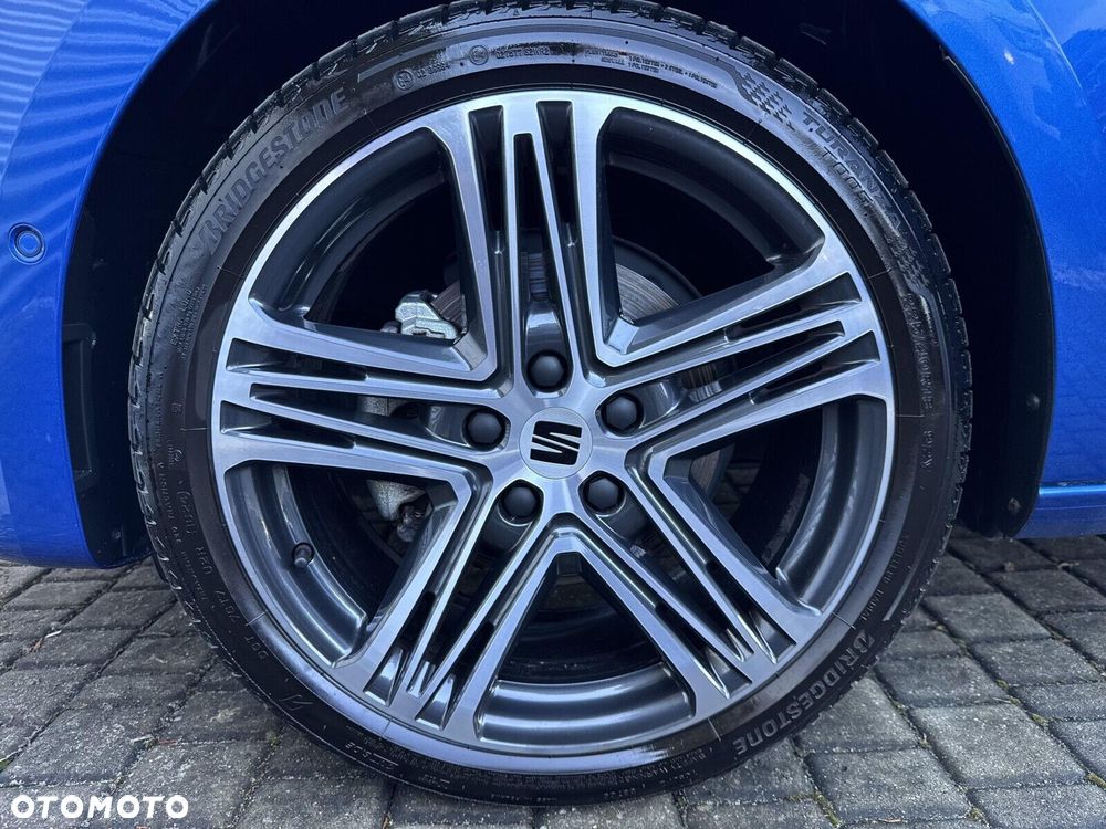 Seat Leon 1.5 eTSI FR DSG - 38