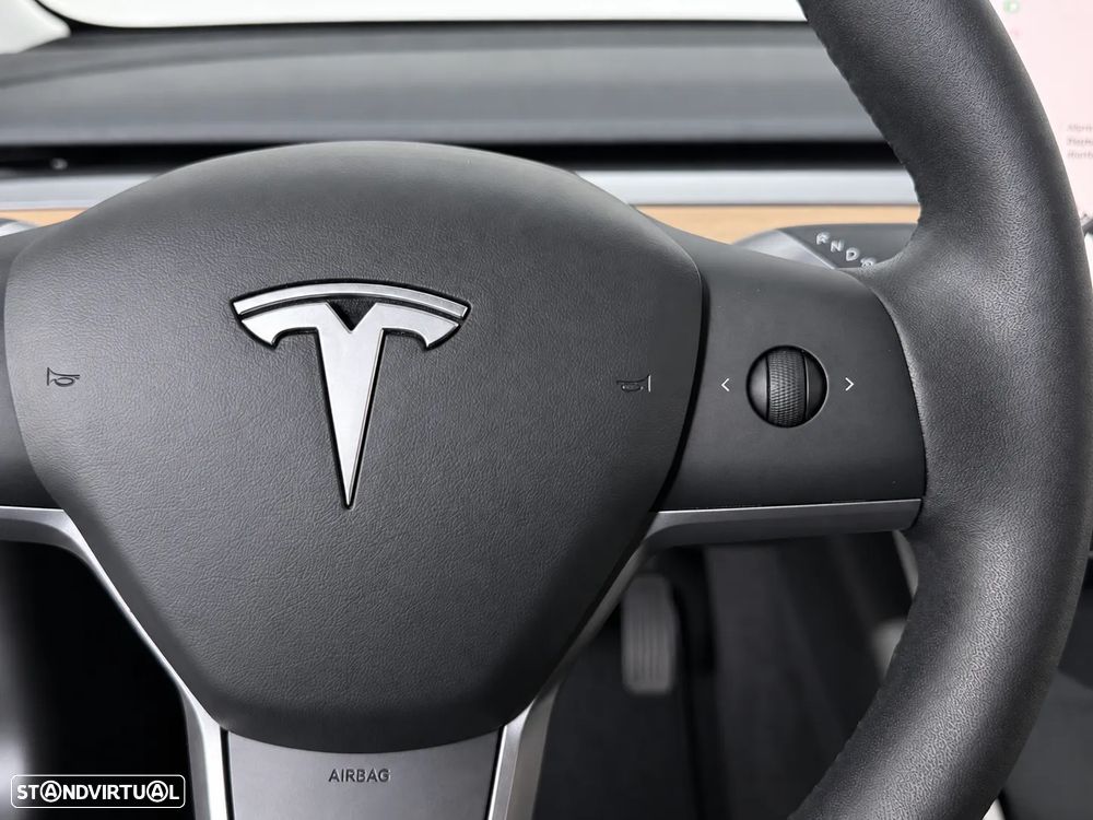 Tesla Model 3 Standard Range Plus RWD - 25