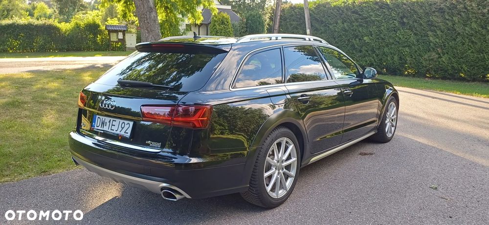 Audi A6 Allroad - 19