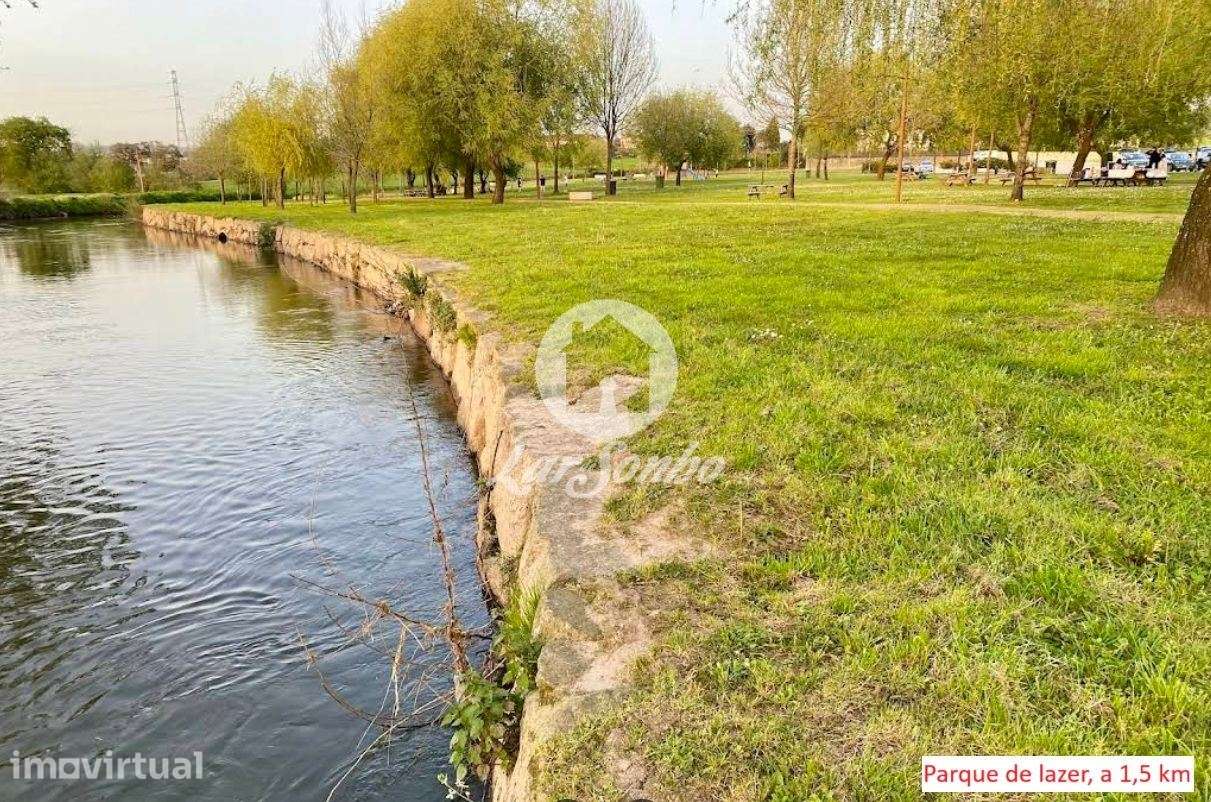 Lote de 1.490m2 para Moradia Térrea em Balazar, Póvoa de Varzim - Grande imagem: 2/4
