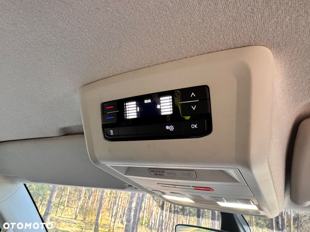 Volkswagen Transporter Kombi L2H1 M1 4Motion - 14