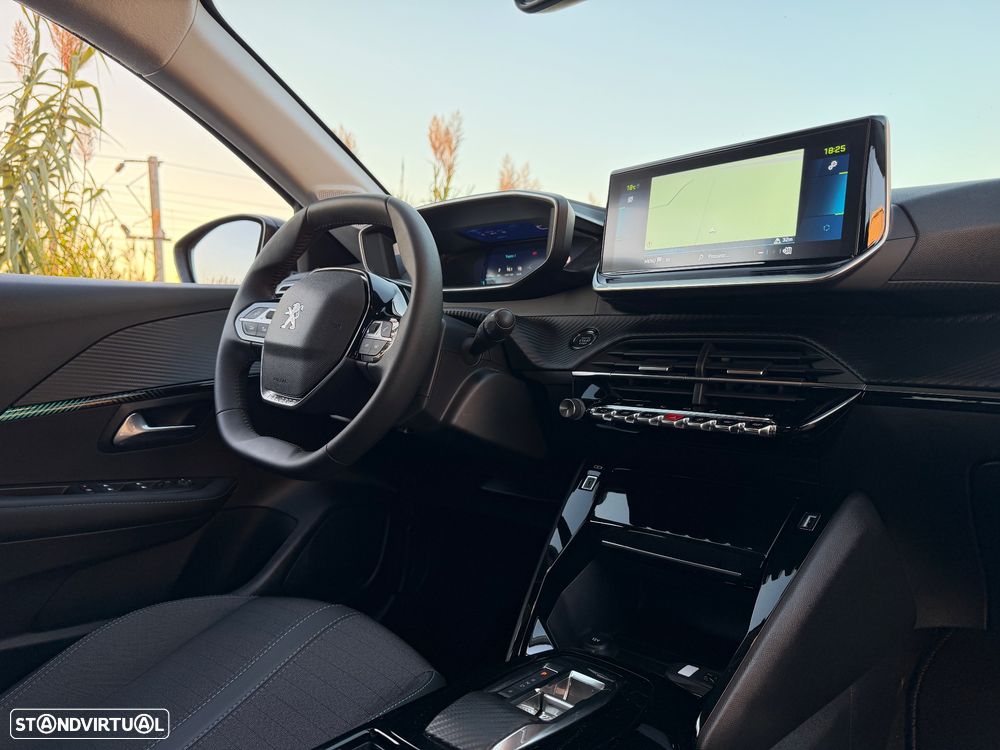 Peugeot e-208 Allure Pack - 6