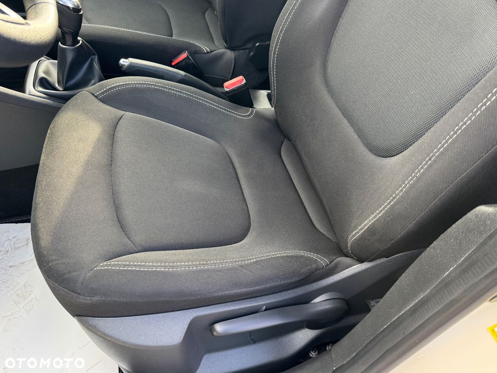 Renault Captur - 28