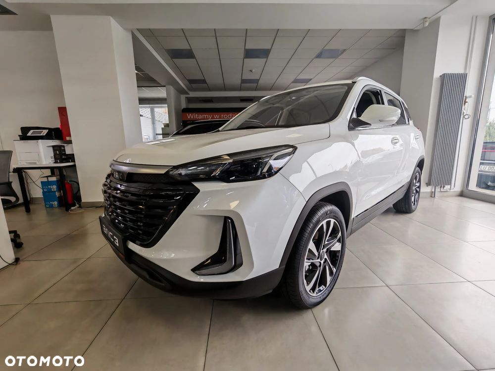 BAIC 3