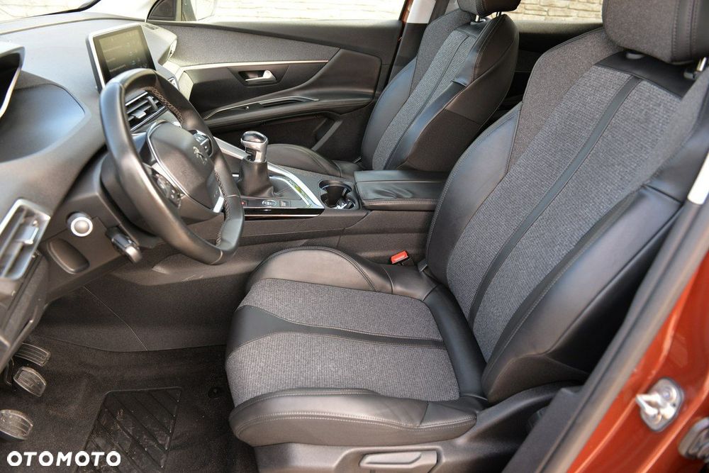 Peugeot 3008 2.0 BlueHDi Allure S&S - 9