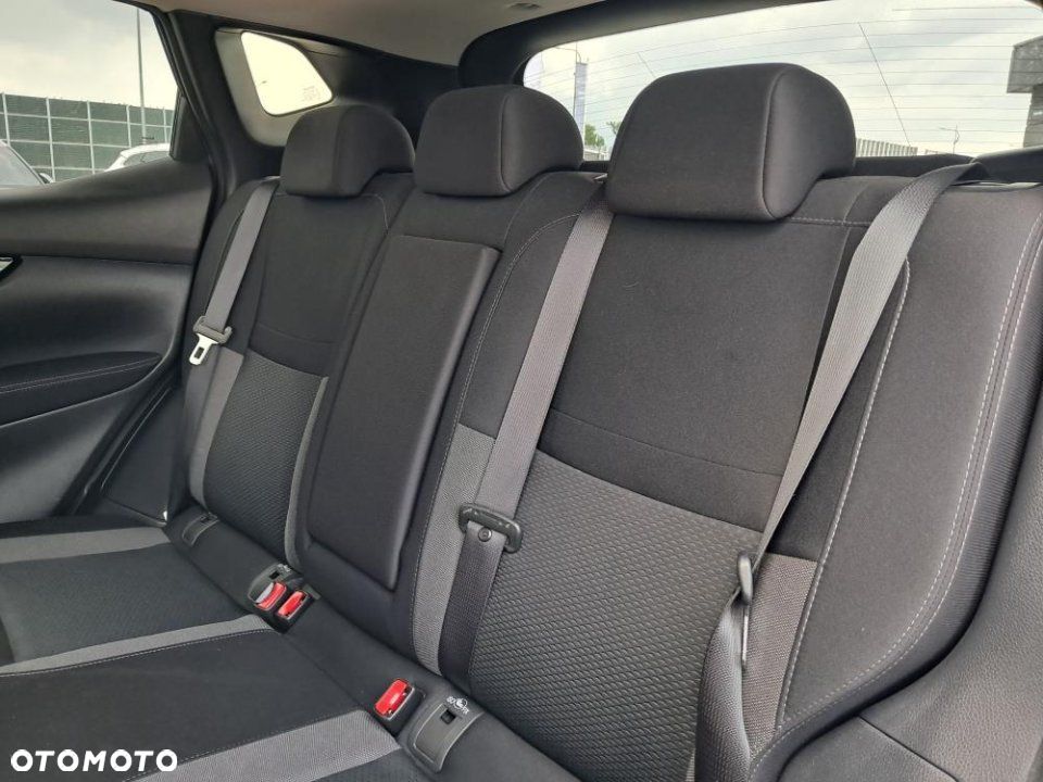 Nissan Qashqai - 14