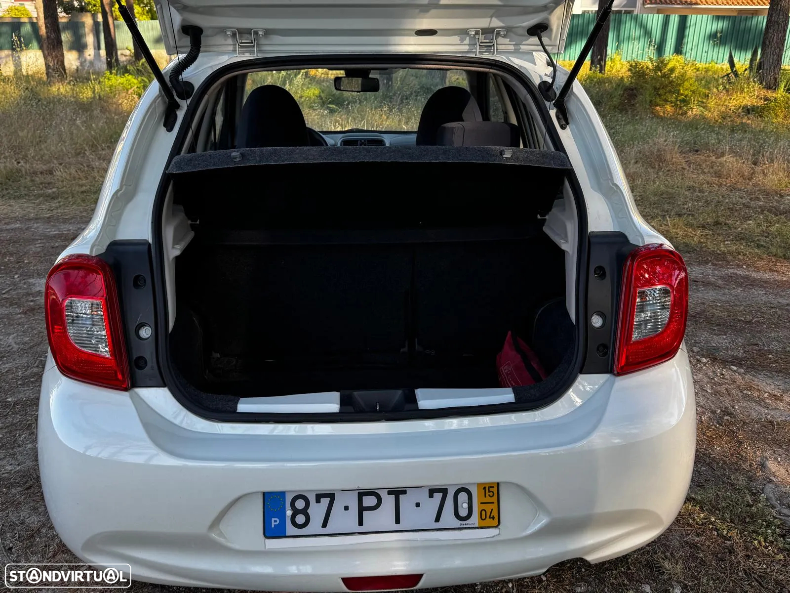 Nissan Micra 1.2 N-Tec P.Exterior White - 6