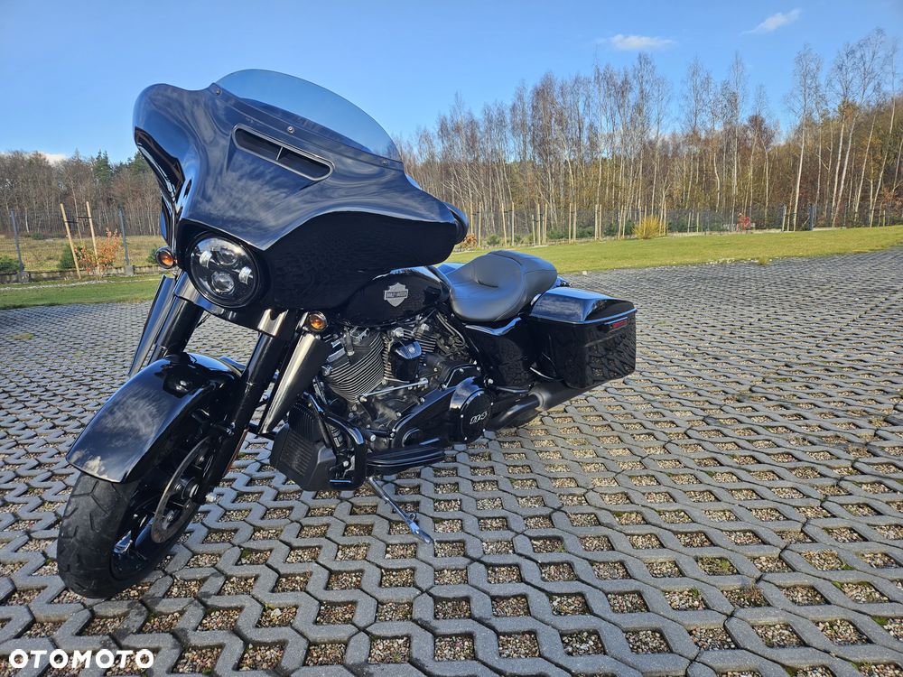 Harley-Davidson Touring Street Glide - 1
