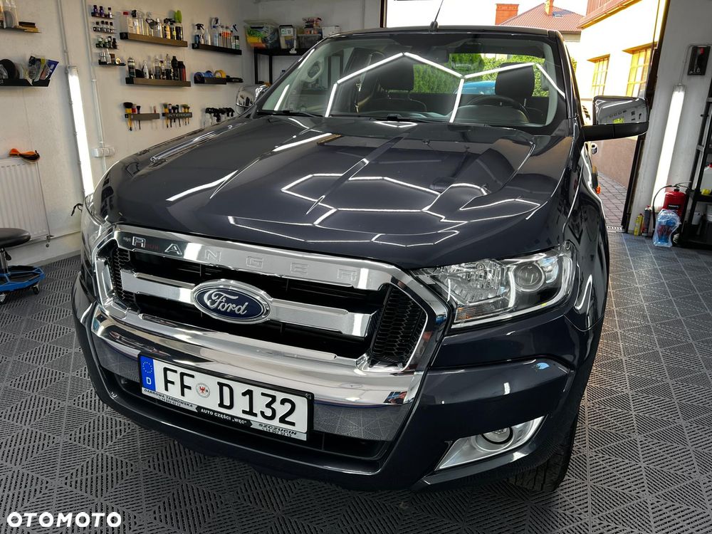 Ford Ranger XLT - 26