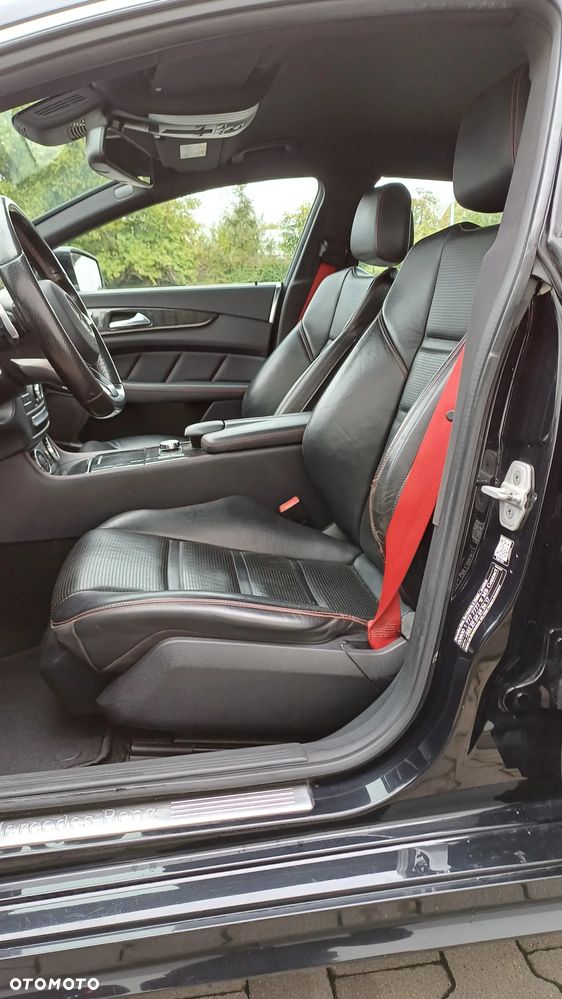 Mercedes-Benz CLS 250 (BT) d 4Matic 7G-TRONIC - 11
