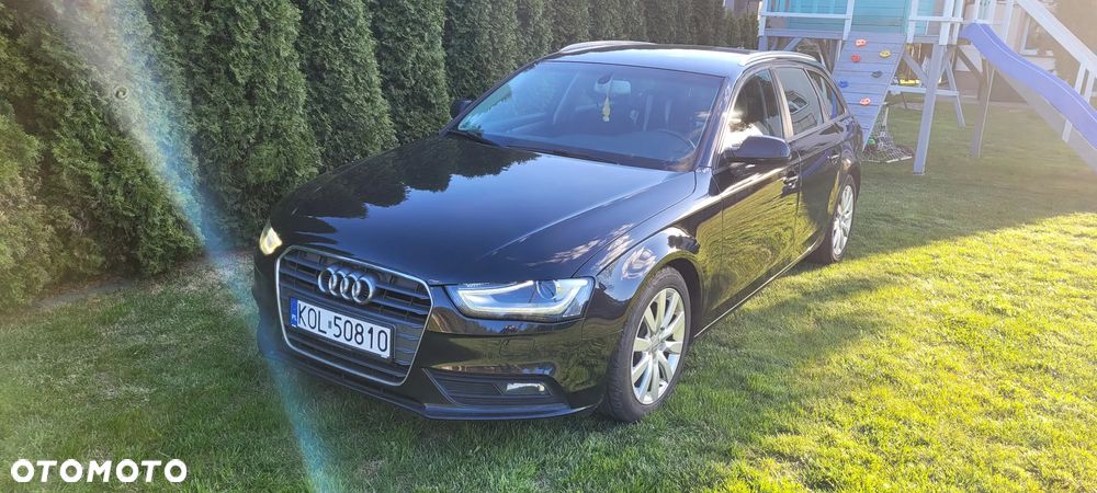 Audi A4 Avant - 10