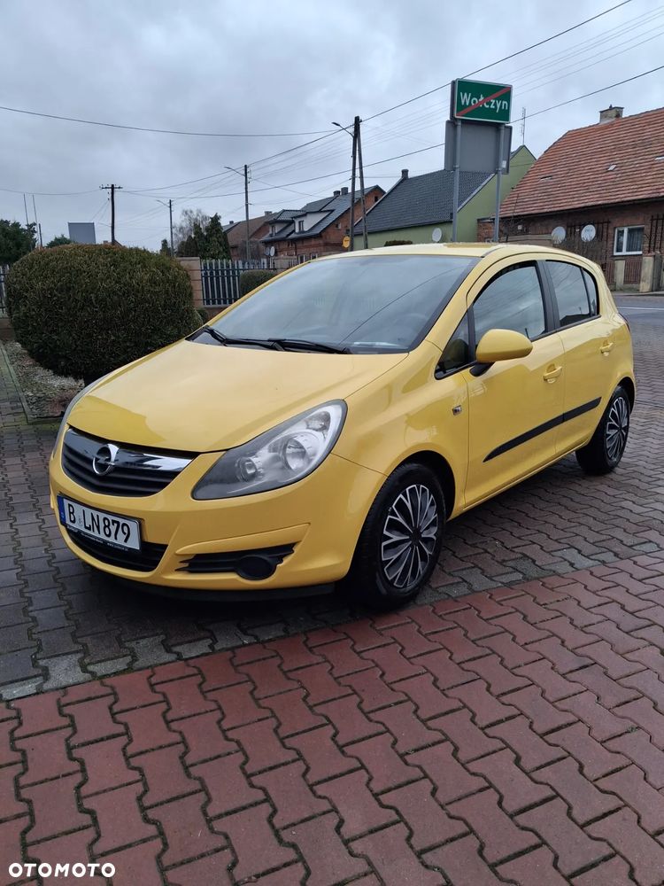 Opel Corsa - 1