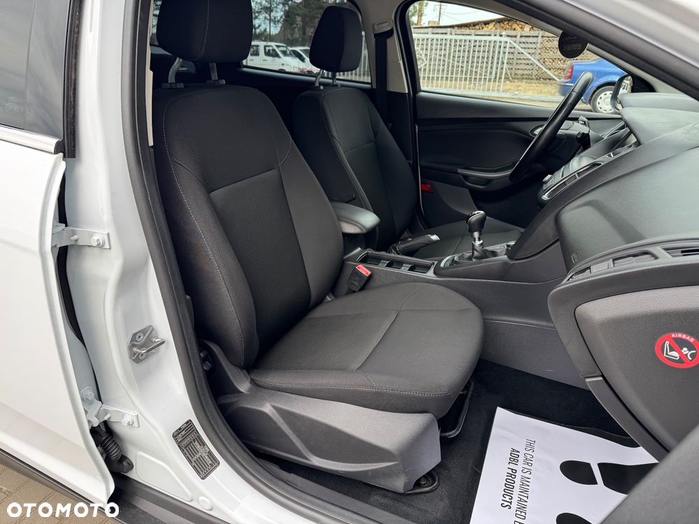 Ford Focus 1.5 TDCi ECOnetic 88g Start-Stopp-System Business - 14